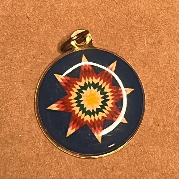 Other - Native American Colorful Star Pendant
G1